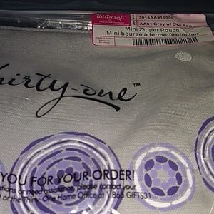 NWOT Thirty-One mini zipper pouch
